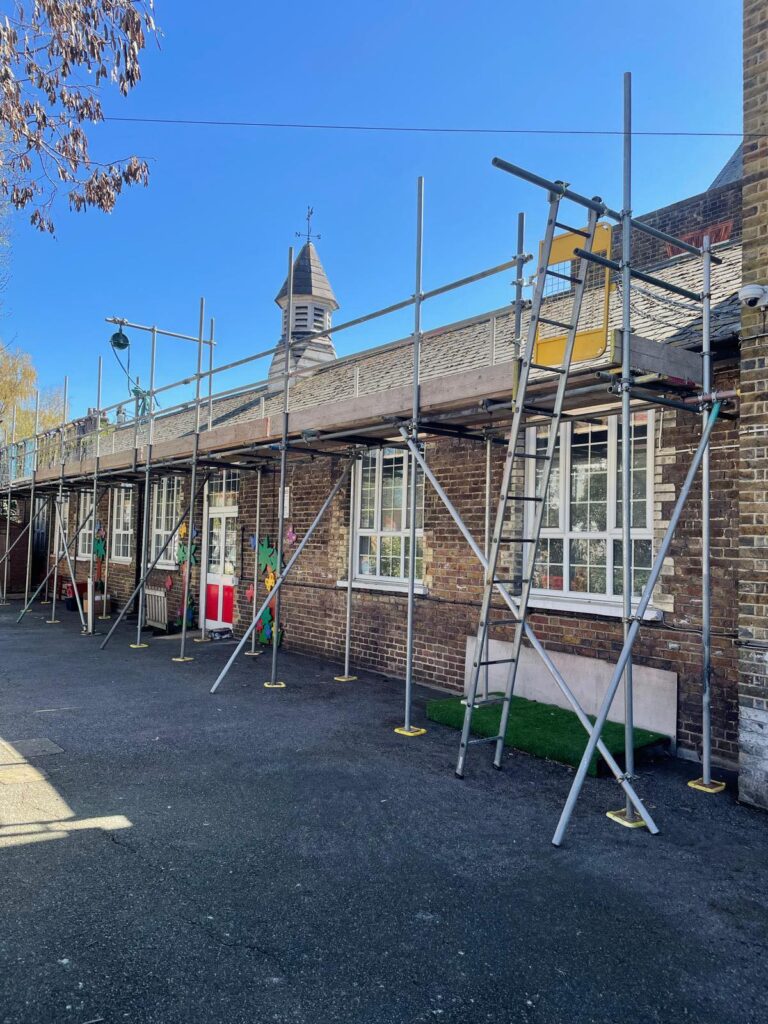north-end-primary-school-scaffolding-erected-roof-replacement-works-london